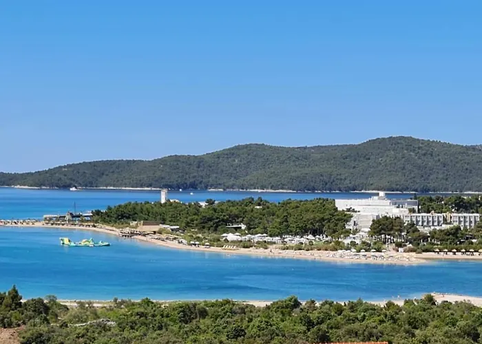 Luka With Balcony, Sea View And Free Parking Šibenik